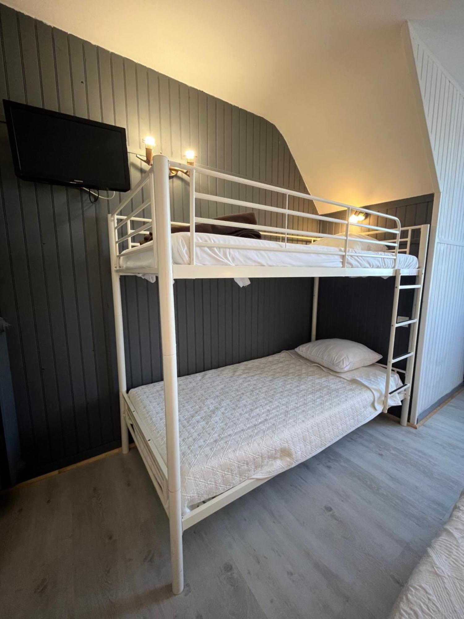 Hotel Domaine De L'Orisse Varennes-sur-Allier Esterno foto